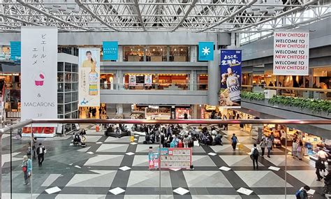 名古屋空港から新千歳空港 - 空の旅と地上の冒険